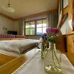 فندق Moeslehnerhof 3*