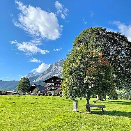 Moeslehnerhof Hotel